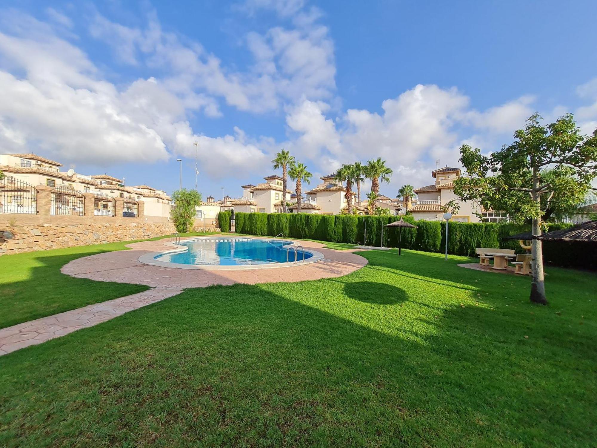 Schoenes Ferienhaus Casa Juan Mit Pool Dehesa de Campoamor (Orihuela Costa) Exterior foto